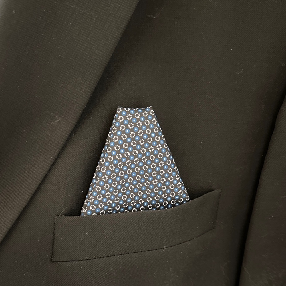 Lauren by Ralph Lauren Men's Suit - Picture 2 of 7